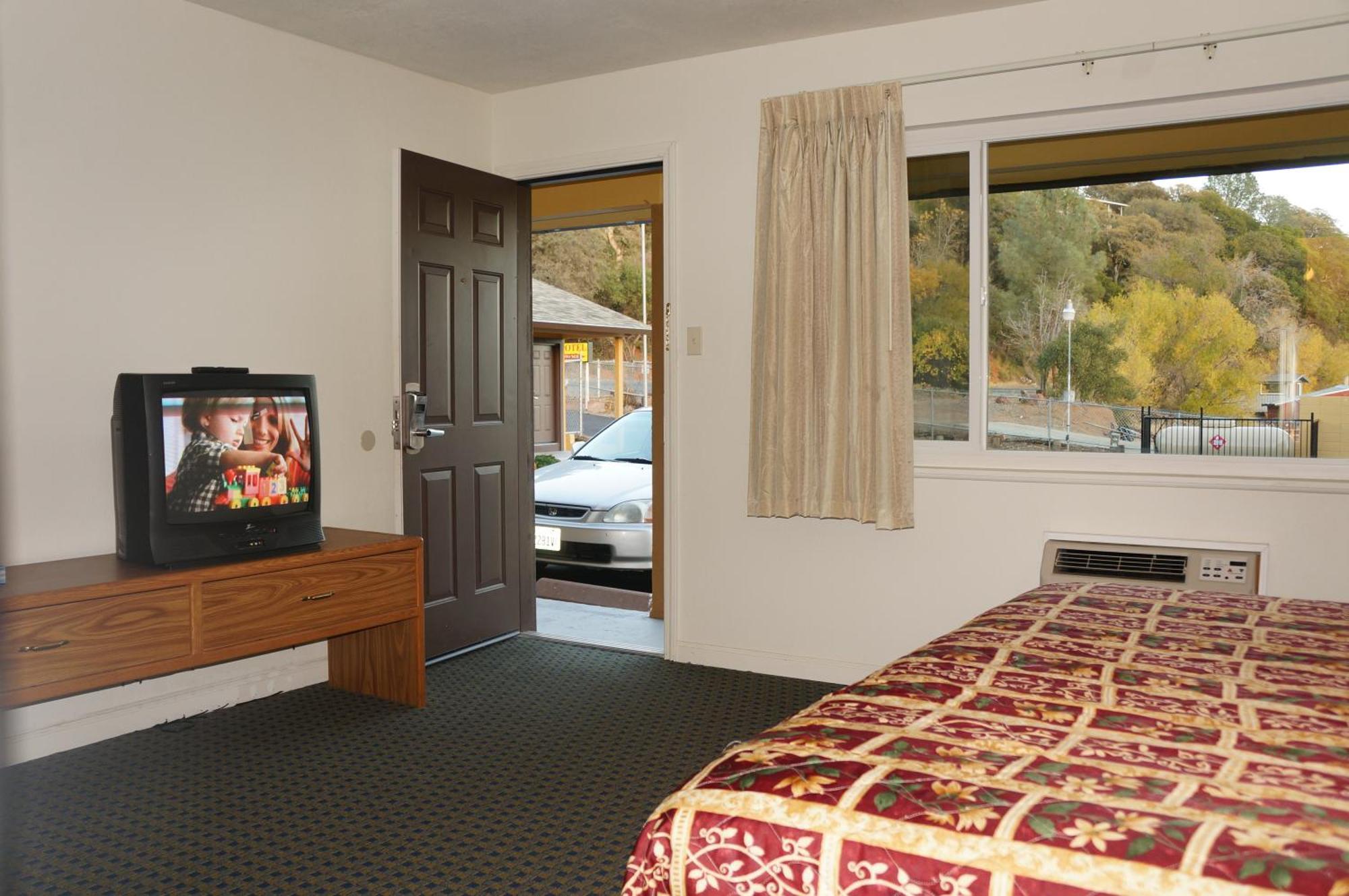 Lake Marina Inn Clearlake Oaks Ruang foto