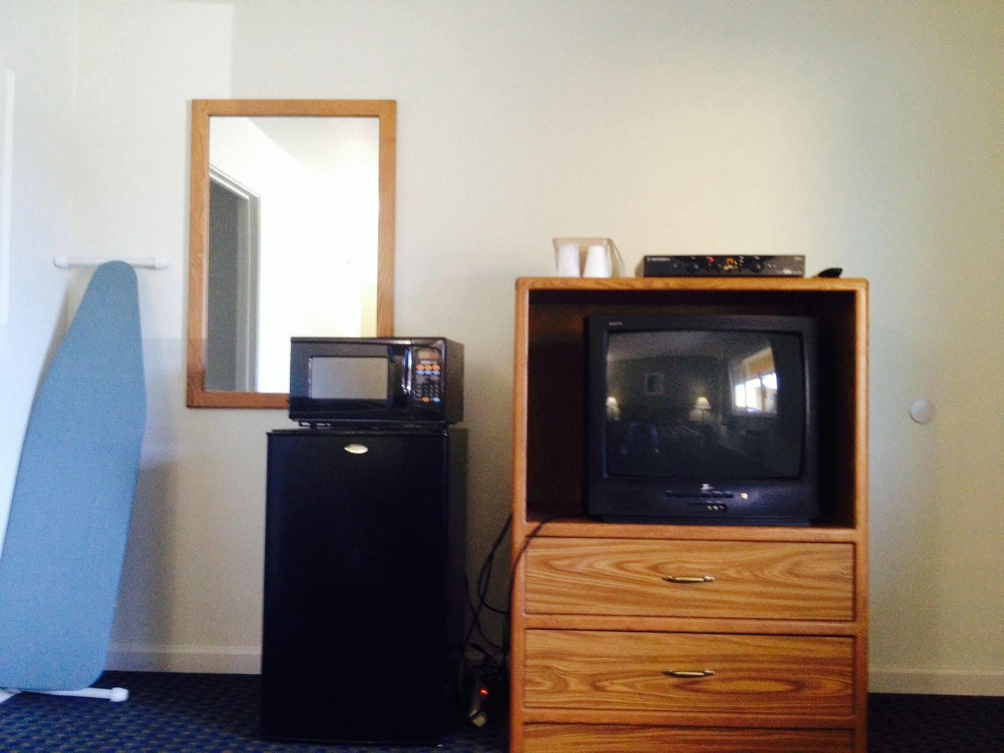 Lake Marina Inn Clearlake Oaks Bagian luar foto